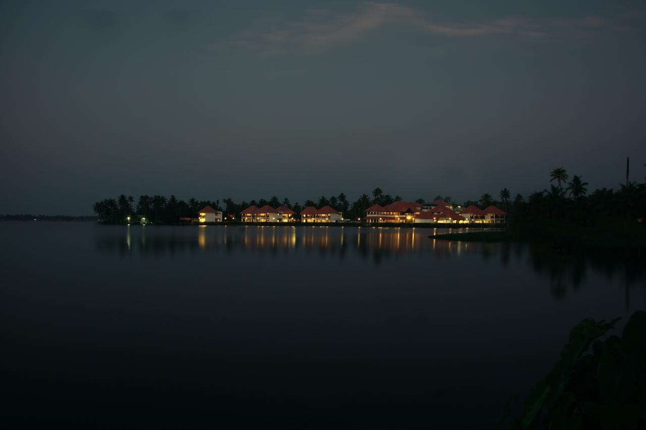 Paloma Backwater Resorts Alappuzha Екстер'єр фото